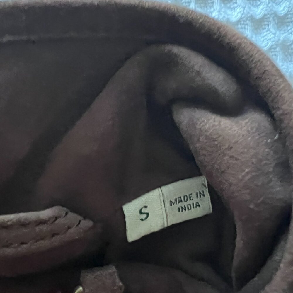 NWOT Orvis Suede Padded Vest - Picture 4 of 7
